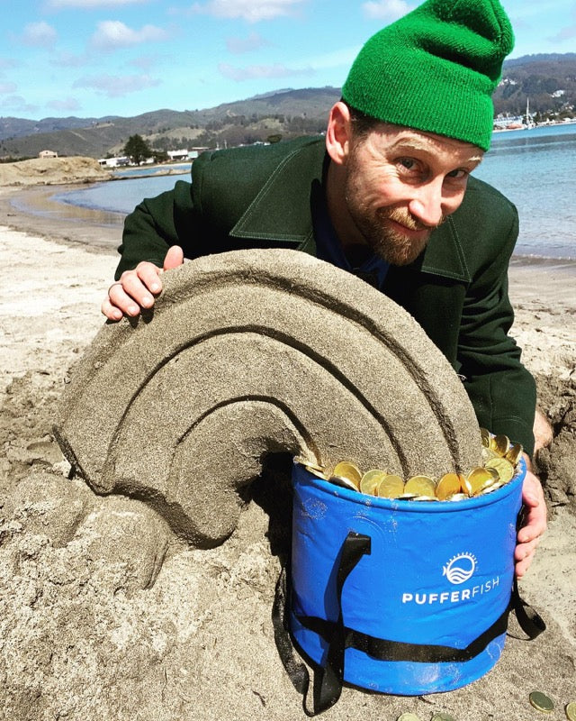 Rainbow arch with pot of gold